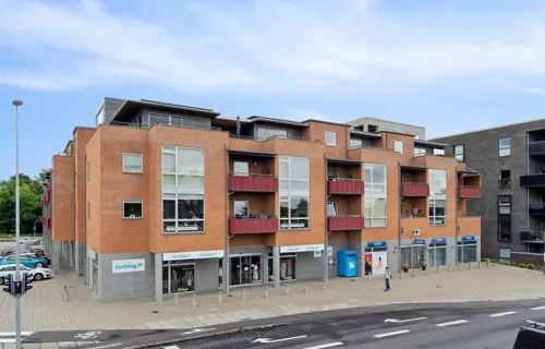 Bo lyst og bekvemt – seniorvenlig andelslejlighed med alt inden for rækkevidde!