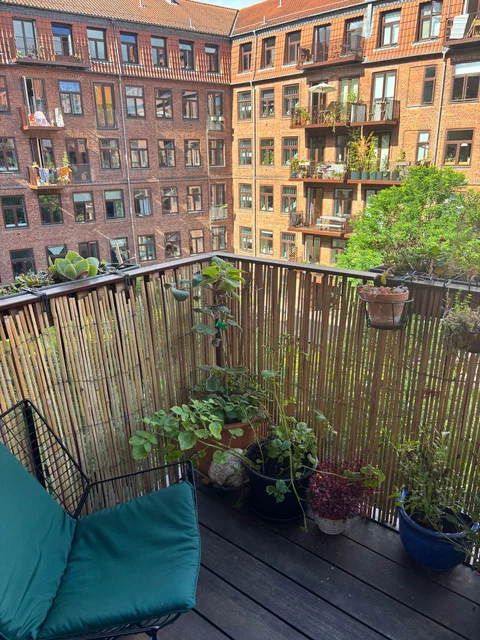 101 m2 andel på Nørrebro byttes – 3. sal m. 2 altaner